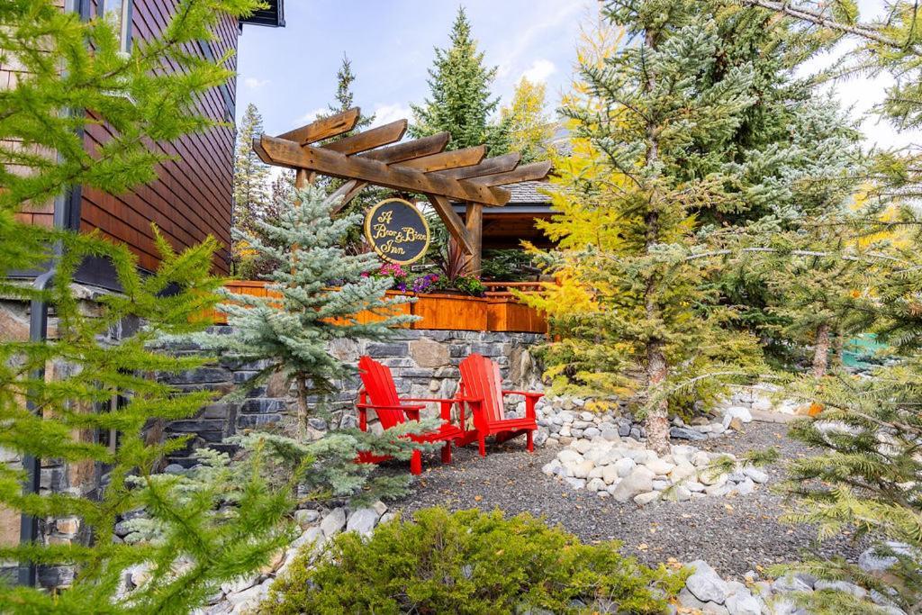 A Bear And Bison Country Inn Canmore Zewnętrze zdjęcie