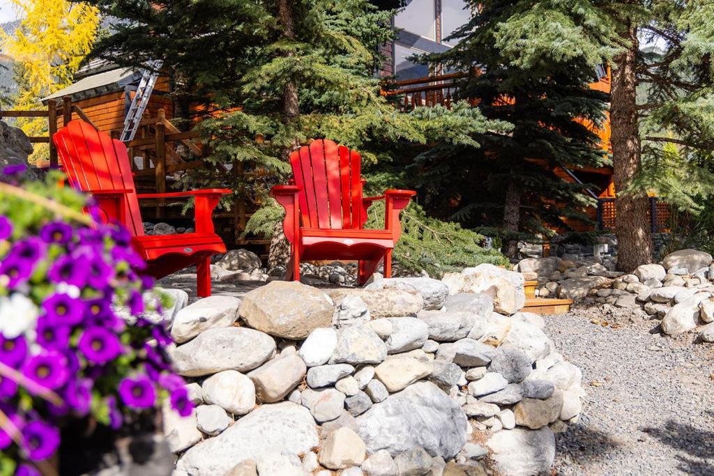 A Bear And Bison Country Inn Canmore Zewnętrze zdjęcie
