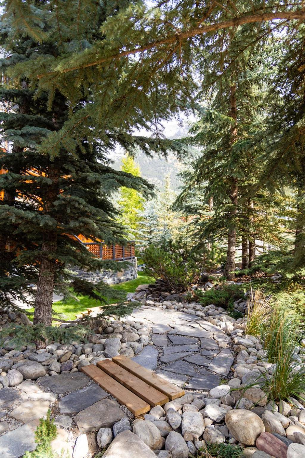 A Bear And Bison Country Inn Canmore Zewnętrze zdjęcie